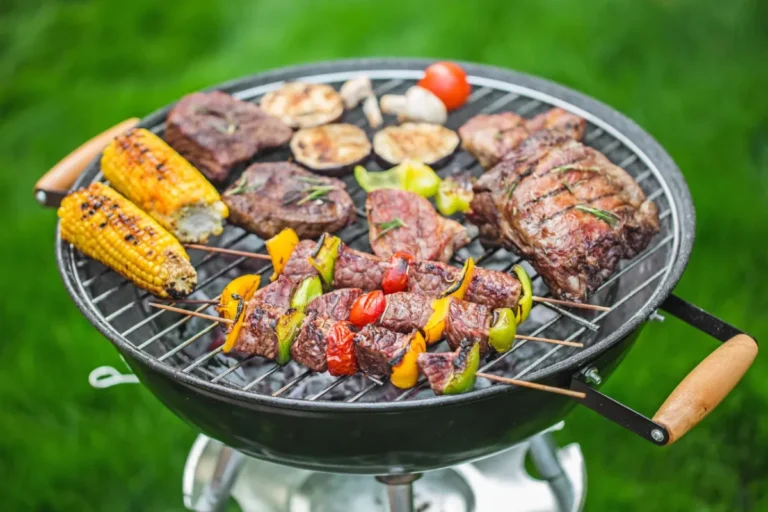 7 Astuces Infaillibles pour des Viandes Marinées Juteuses au Barbecue