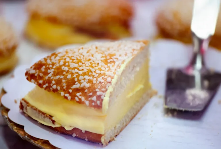 Gâteau au Fromage Blanc et Confiture