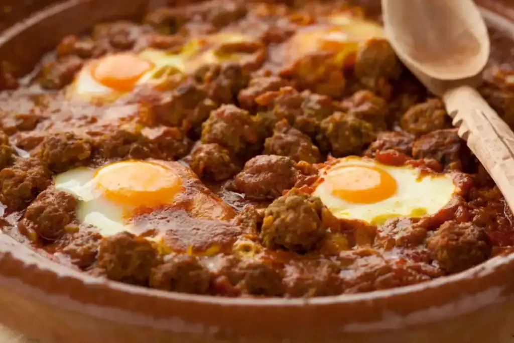 Tajine de Kefta aux œufs