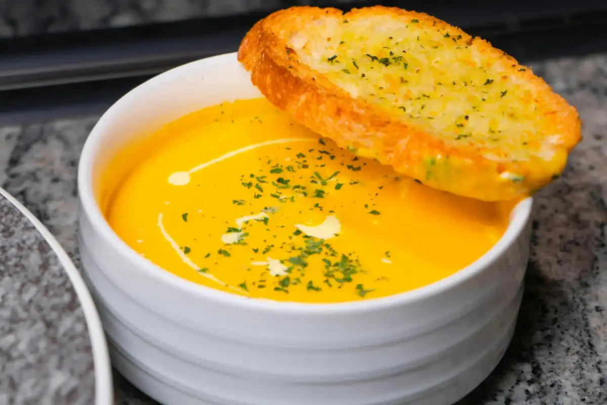 Soupe de potimarron au lait de coco