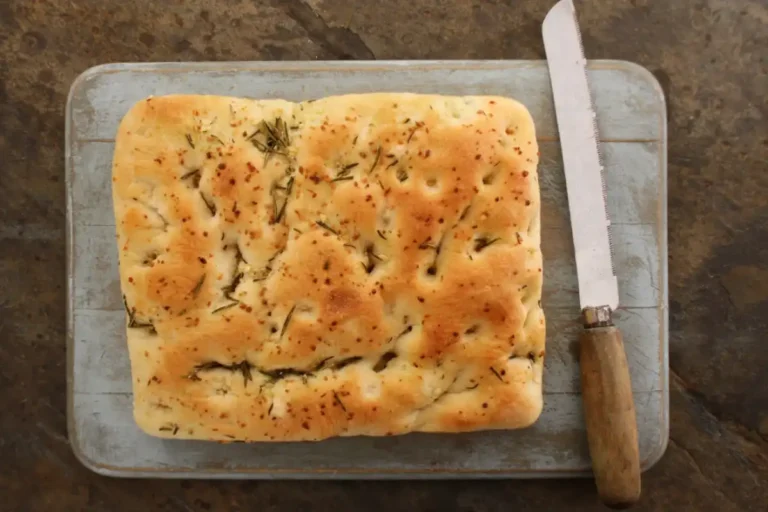 Focaccia italienne moelleuse