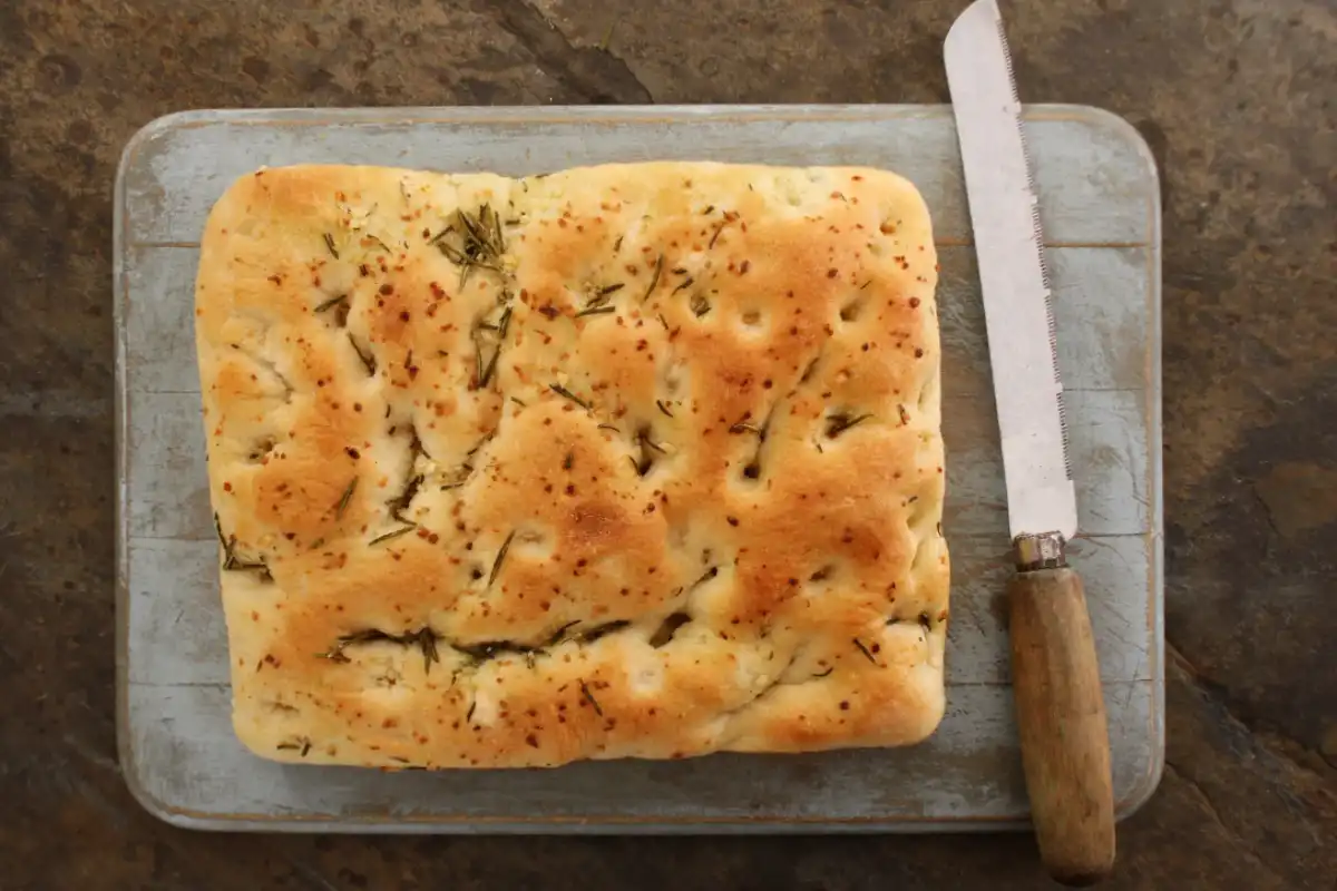 Focaccia italienne moelleuse