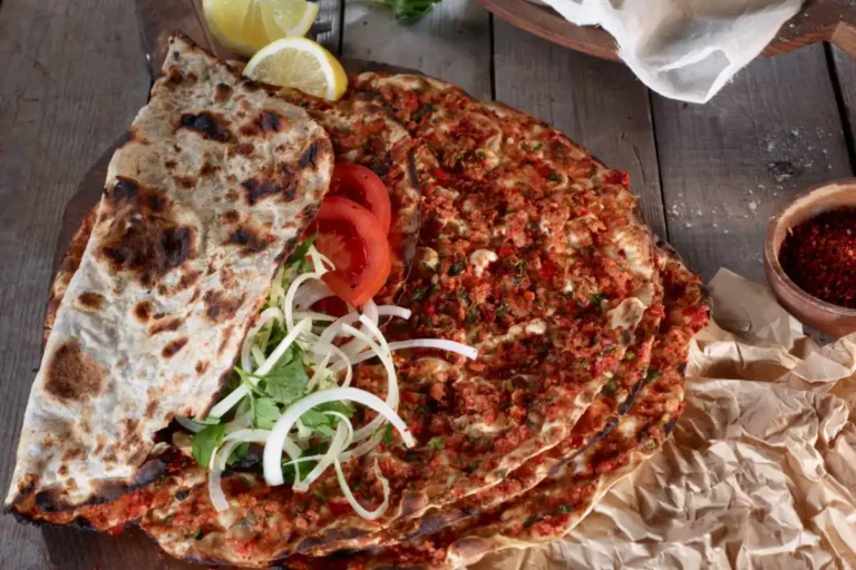Pizza lahmacun